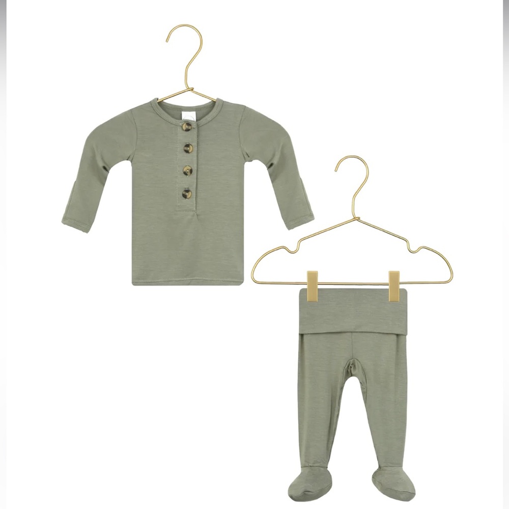 Lou Lou & Co LEIGHTON top and bottoms.